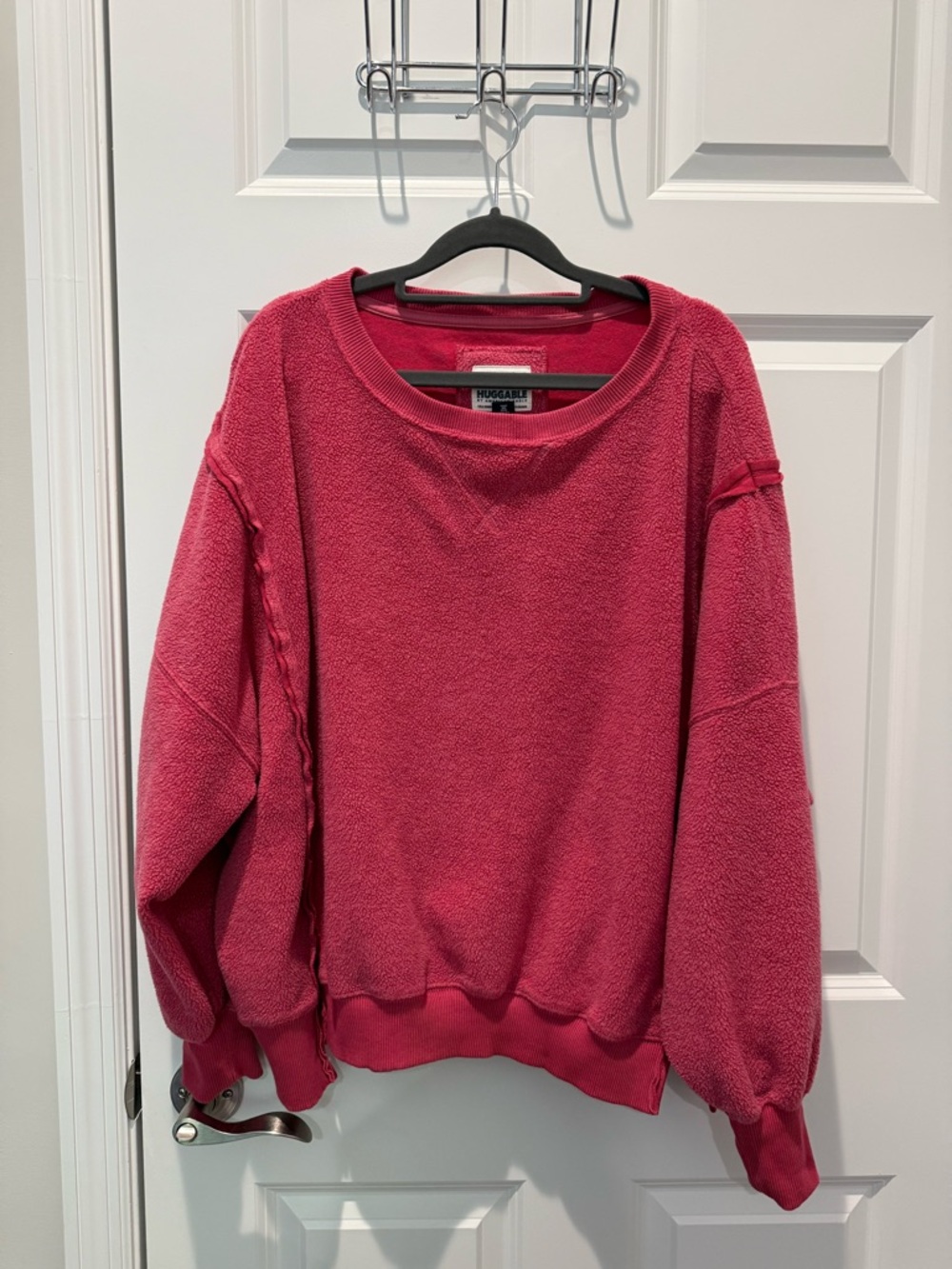 American Eagle Outfitters Rose Crewneck Sweatshirt